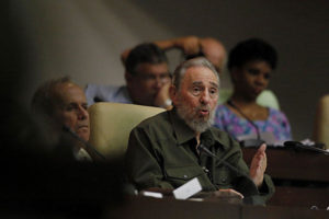 When Fidel does not applaud