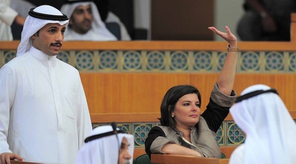 2013-10_women-in-parliament