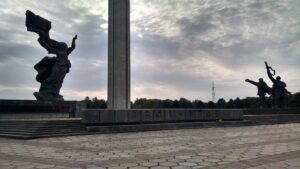 De-bunking Russian Language Myths About Ukraine and the Baltics