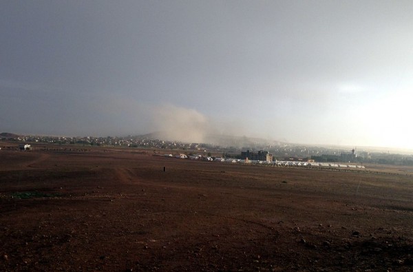 A view point of the city Kobanê, in Syrian Kurdistan, during the bombradment of ISIL targets by US-led forces, The photo has been taken from Turkish-Syrian border (Suruç). Photo: M. Akhavan / Persian Dutch Network
