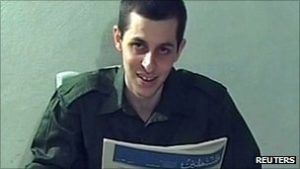 Haaretz Report States Barghouti and Sa’adat Will Be Released With Other Top Hamas Commanders