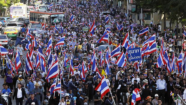 A multitude of protesters take to the streets of Bangkok, Thailand on Nov. 4, 2013 in opposition to an amnesty bill being considered by the country's senate. If approved, some fear it could lead to deposed leader Thaksin Shinawatra regaining power. Photo: Reuters via Straits Times