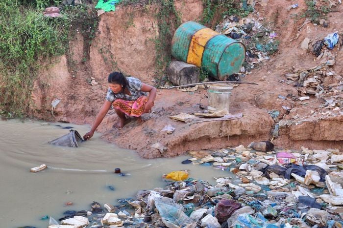 Photos of a Cambodian Trash Dump