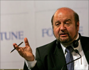 Defining Idiotocracy and Solutions to Apathy and Corruption: Hernando de Soto on the Economic Crisis