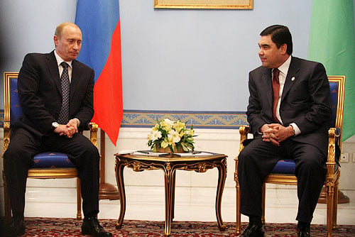 Russian Prime Minister Vladimir Putin and Turkmen President Gurbanguly Berdimuhammedov