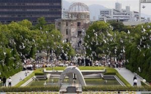 Kan Speaks on Nuclear Power at Hiroshima Memorial