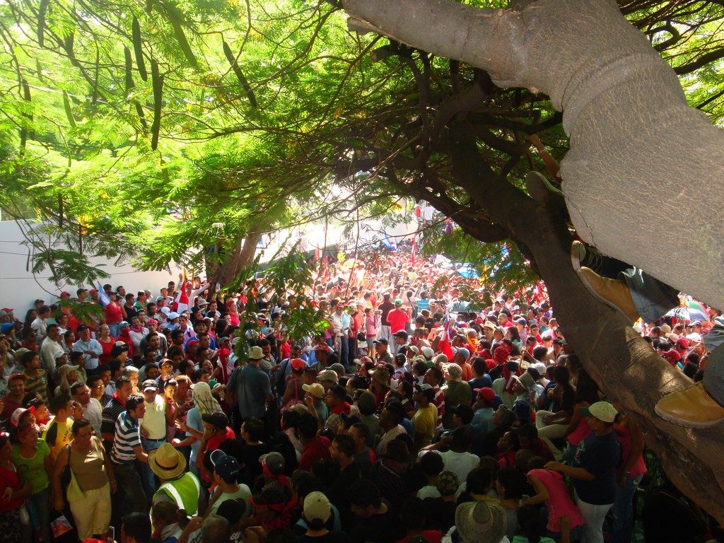 As ex-president shows gratitude, Lula remains opposed to Honduran regime