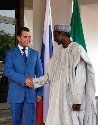 Russian President Dmitry Medvedev and Nigerian President Umaru Yar'Adua (AFP)