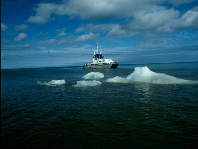 Russia Issues Tenders to Design New Ships and Equipment for the Arctic