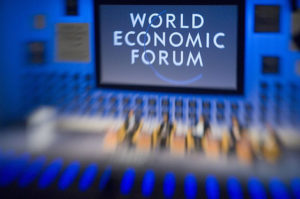 Davos: Global Regulators Urge Banks to Reform